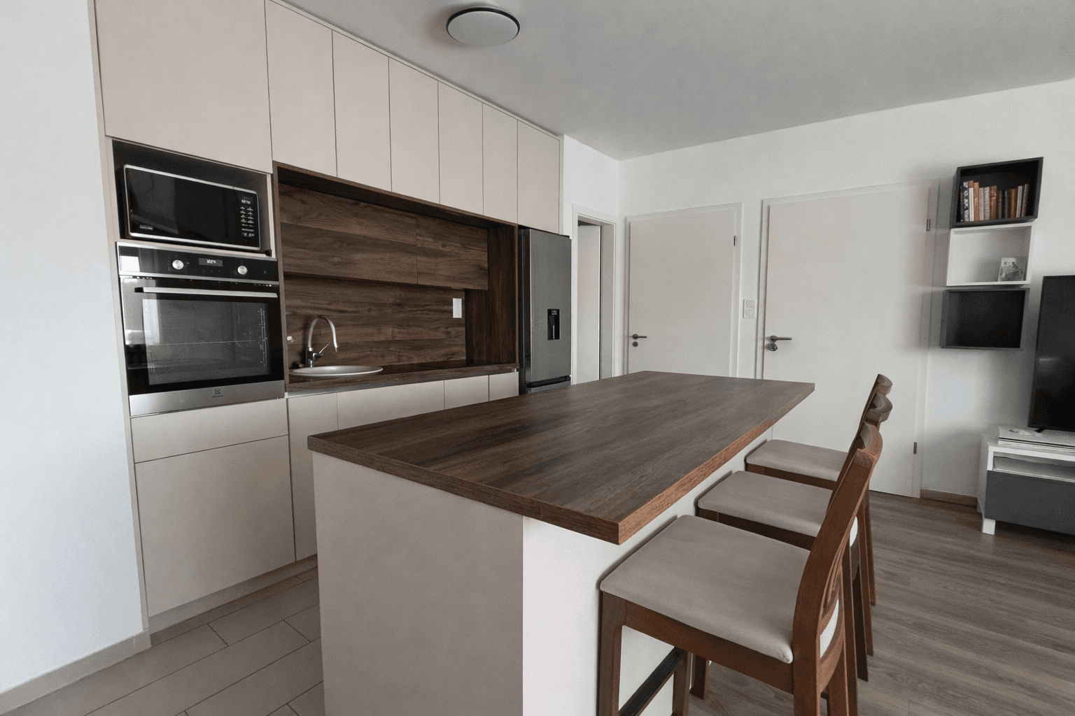 Modern lakóparki élet.